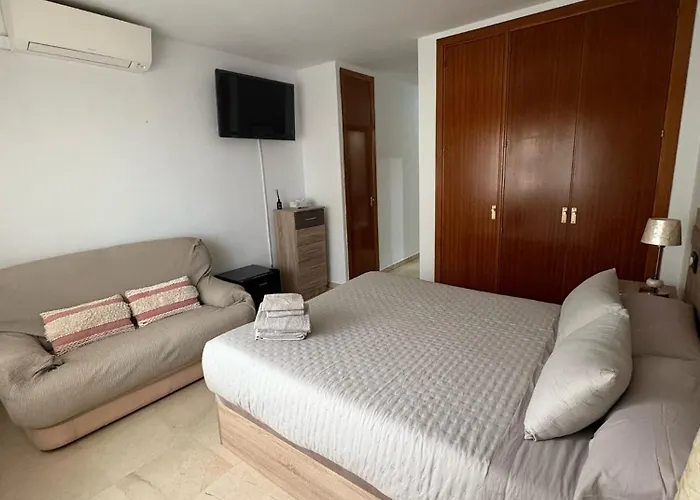 Private Next To The Marina Privatunterkunft *