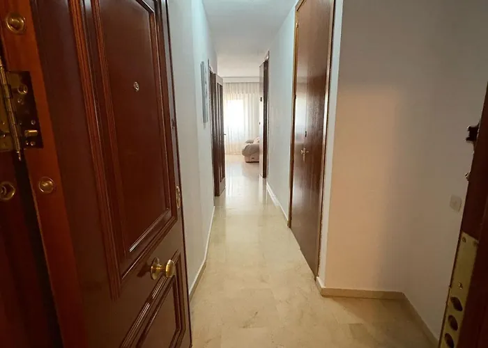 Private Next To The Marina *