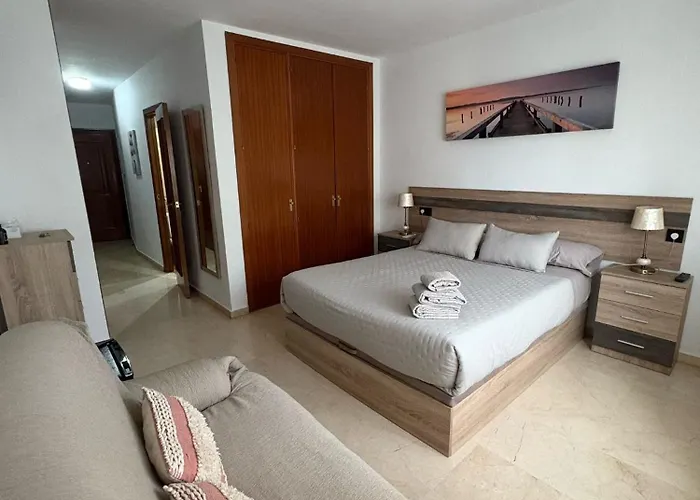 Private Next To The Marina Kwatera prywatna *