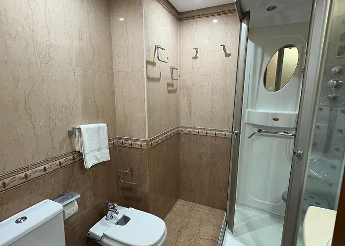 Private Next To The Marina 民宿